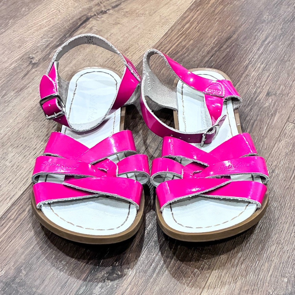 Salt Water Pink Strappy Sandals Shoes Spring Summer Beach Vacation Size 5 Girl